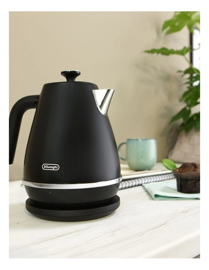 Wholesale π Delonghi Distinta Moments Kettle Black KBin2001BK π - Image 5