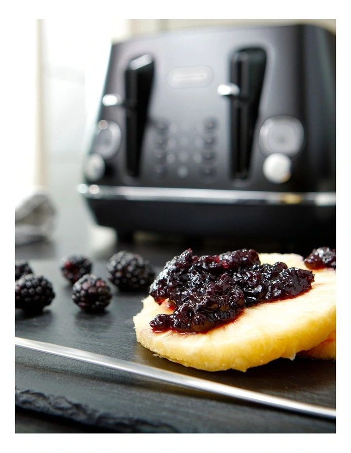 Best Sale π Delonghi Distinta Moments 4 Slice Toaster Black CTin4003BK π - Image 7